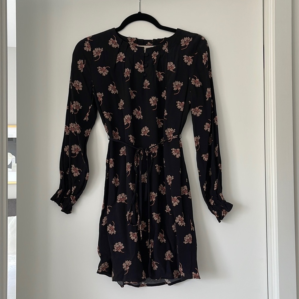 LOFT Long Sleeve Dress